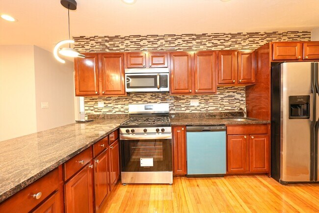 Building Photo - 35 Gleason St