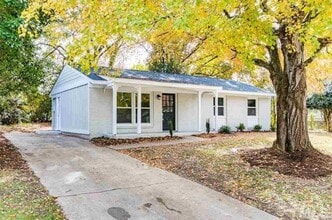 Building Photo - 3113 Idlewood Village Dr