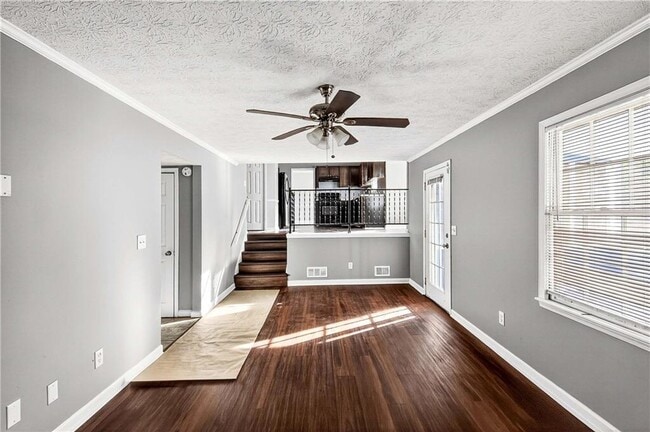 Building Photo - 1075 Forest Heights Rd