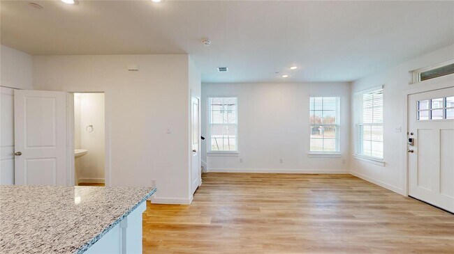 Building Photo - 2907 Parks Mccoy Ln