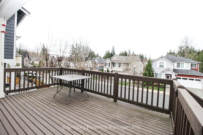 Building Photo - Newer Snohomish Home 3bed 3bath 1836sf 2 Car Garage with EV Charger A/C Equipped with a high-effi...