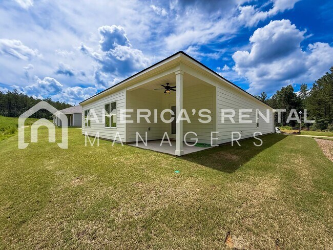Building Photo - DEPOSIT PENDING! Coming Soon! Available to...