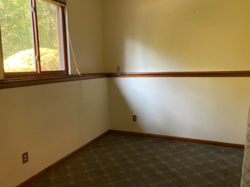 Building Photo - 5219 Cottonwood Dr
