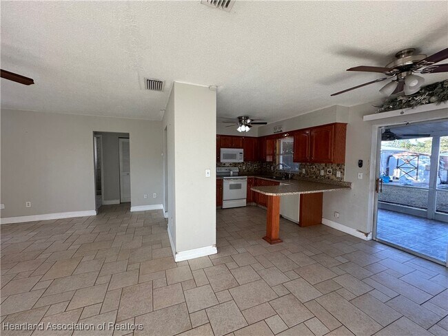 Building Photo - 3308 Valerie Blvd