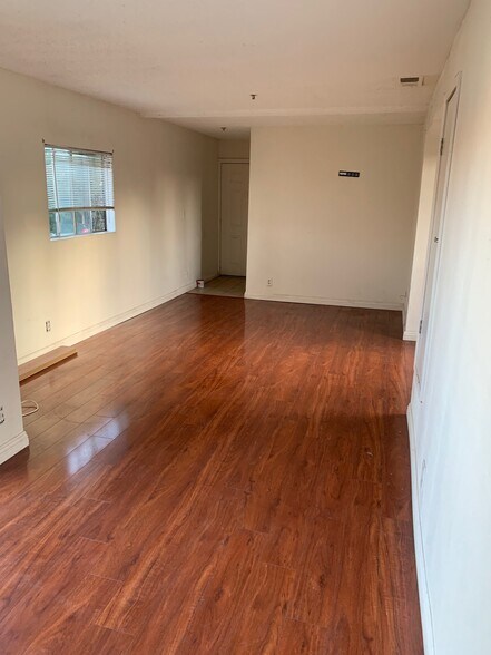 Building Photo - 1113 Circle City Dr