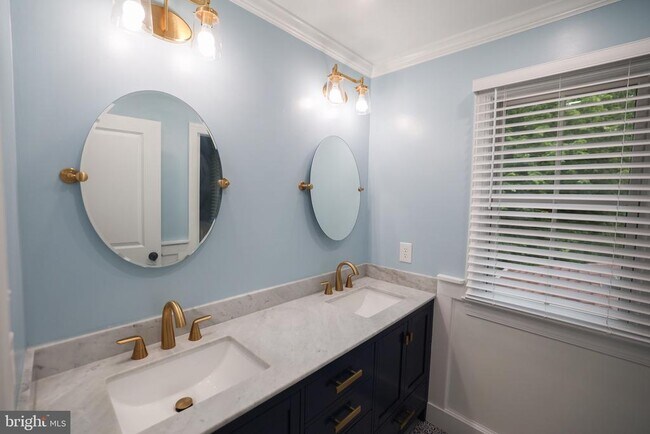 Building Photo - 13601 Old Chatwood Pl