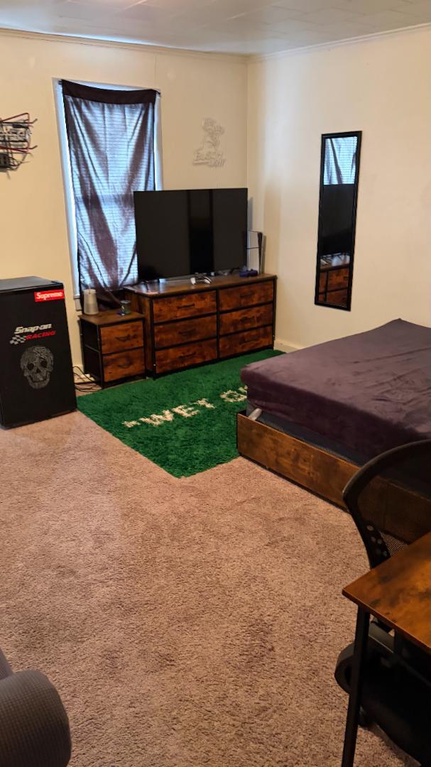 Building Photo - 921 Vine St