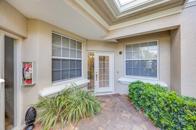 Building Photo - 3955 Deer Crossing Ct