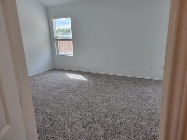 Building Photo - 210 Barcelona