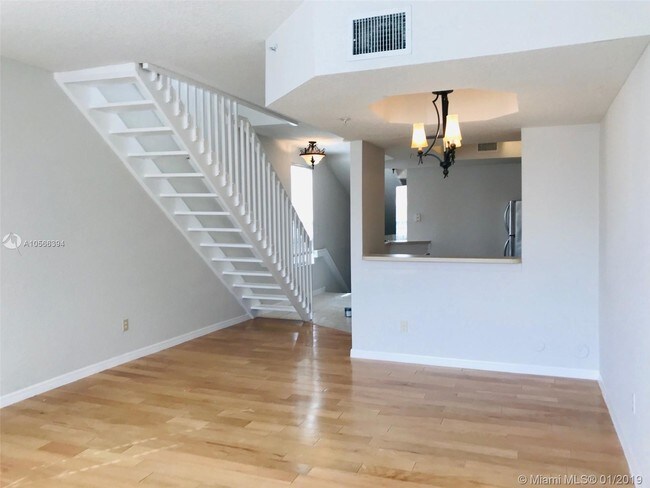 Primary Photo - 761 SW 148th Ave