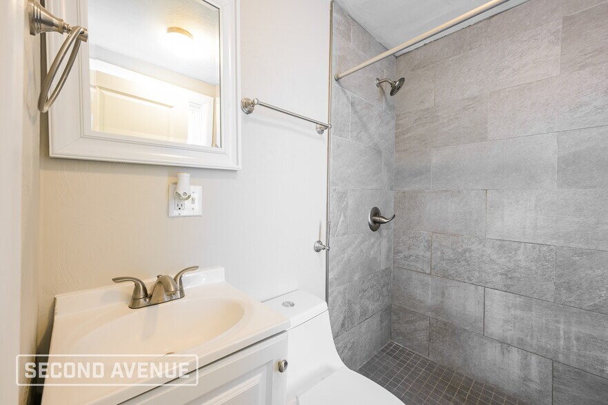 Building Photo - 8012 Elkhart St