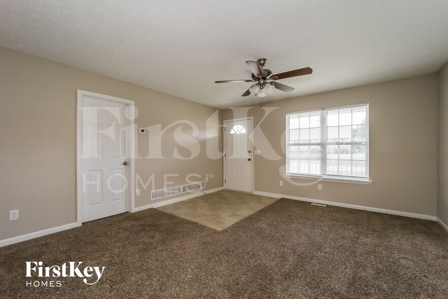 Building Photo - 208 Pleasant Way