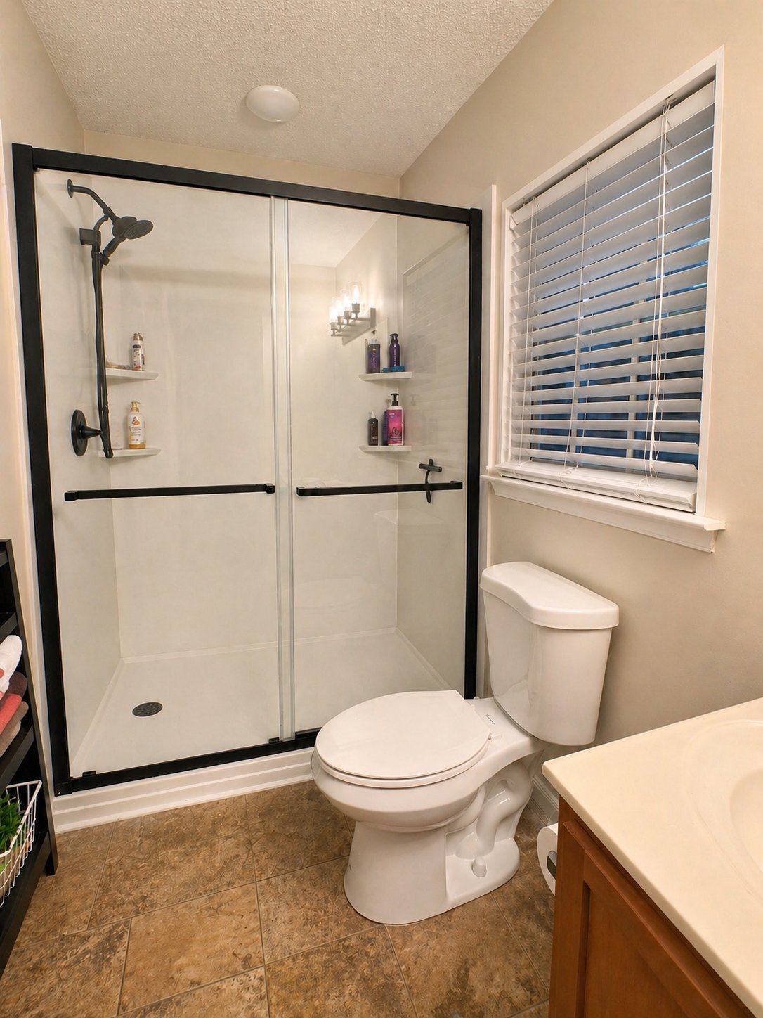 Building Photo - 108 White Cedar Ct