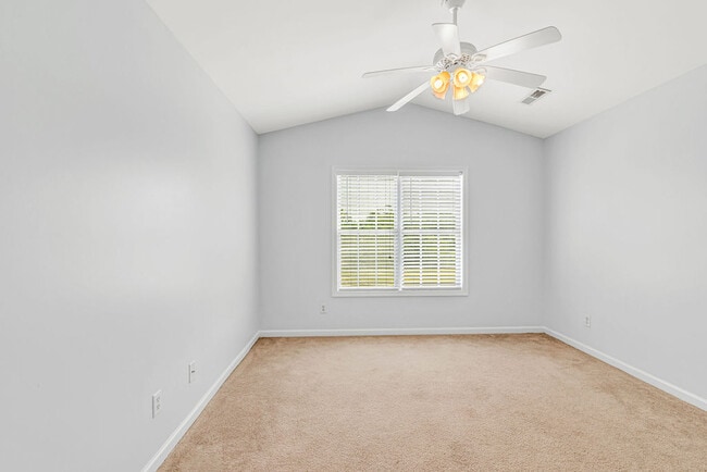 Building Photo - 209 Triton Ln