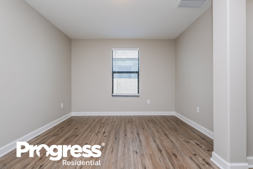 Building Photo - 9935 Ivory Dr