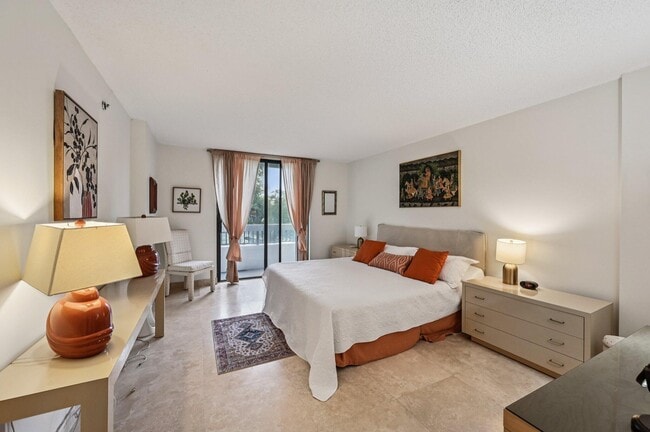 Building Photo - 23200 Camino Del Mar