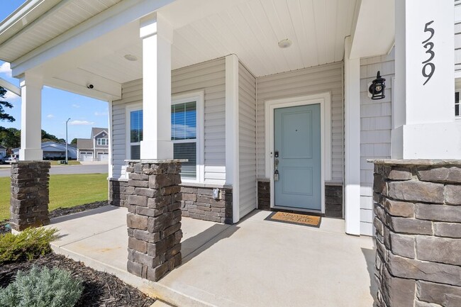 Building Photo - 539 S Lincoln St