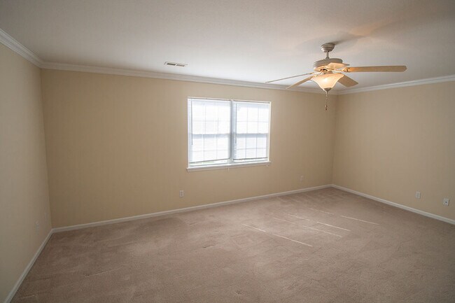 Building Photo - 3308 Crow Ct