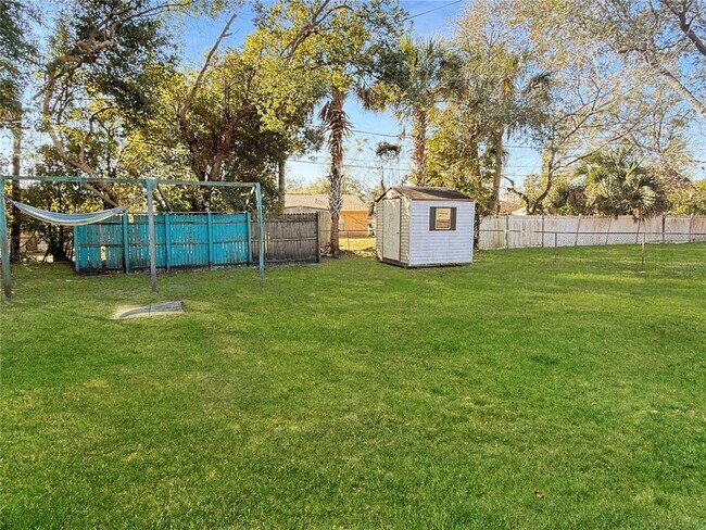 Building Photo - 524 San Lanta Cir