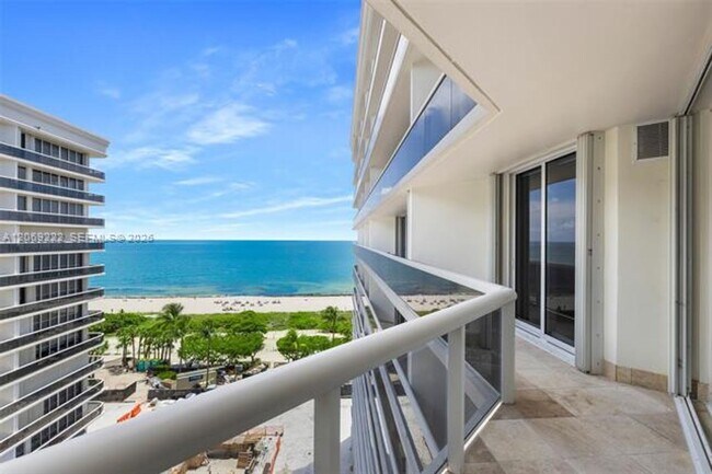 Building Photo - 9559 Collins Ave