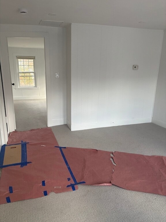 Building Photo - 34 Walnut St