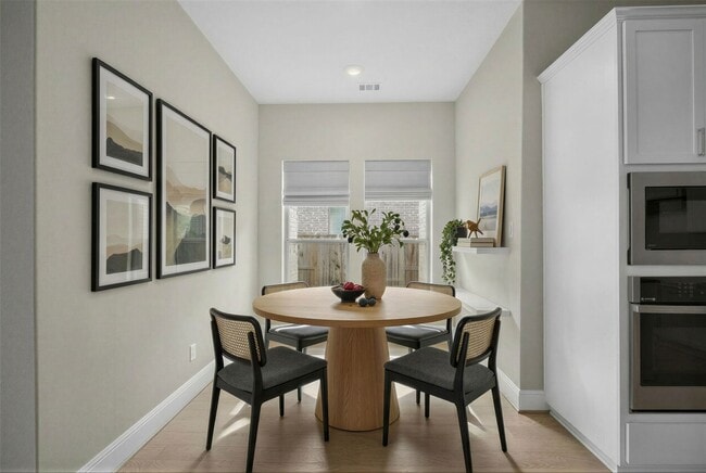 Building Photo - 3031 Lantana Trl