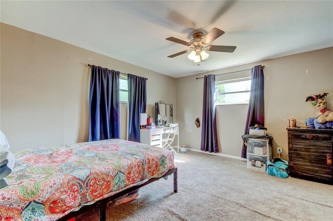 Building Photo - 6515 Orchard Dr N