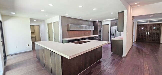 Building Photo - 4200 Burrell Way