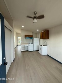 Building Photo - 11008 W Southern Ave