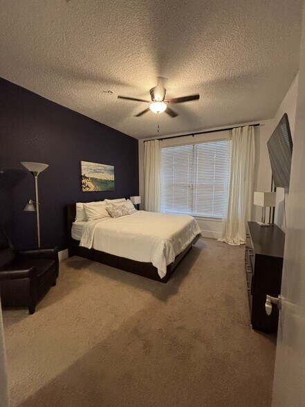 Master bedroom - 2600 Hillsboro Pike