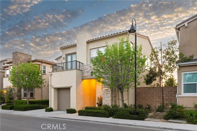 Building Photo - 539 Serrano Summit Dr