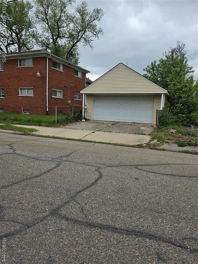 Building Photo - 404 West St