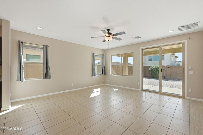 Building Photo - 26130 N 121st Ave