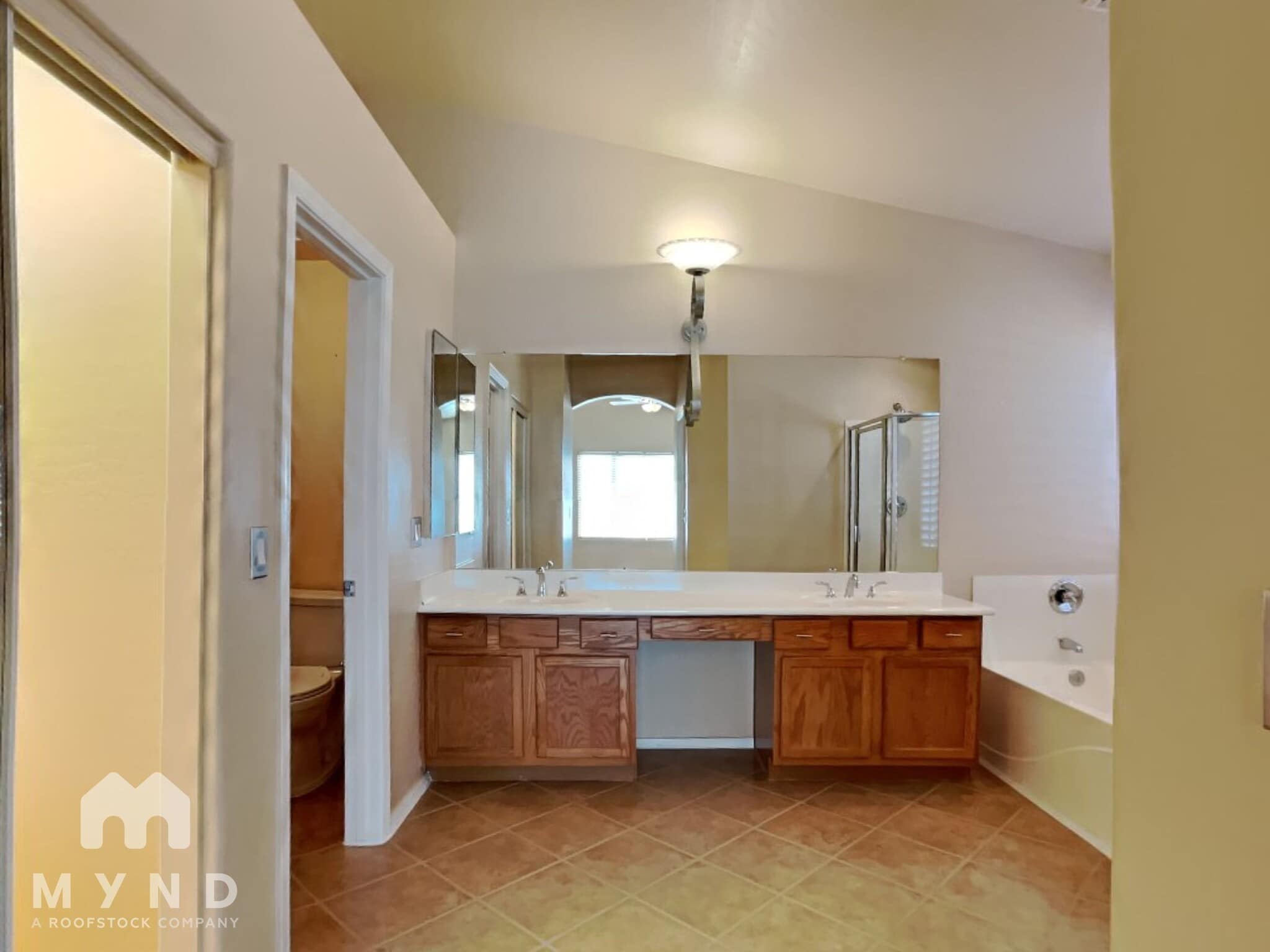 Building Photo - 12813 W Aster Dr