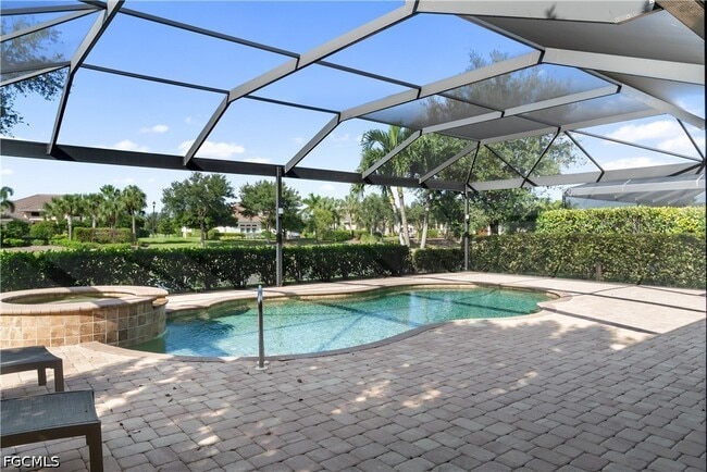 Building Photo - 9235 Rialto Ln