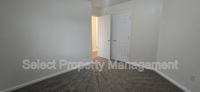 Building Photo - 2515 Grassy Creek Run