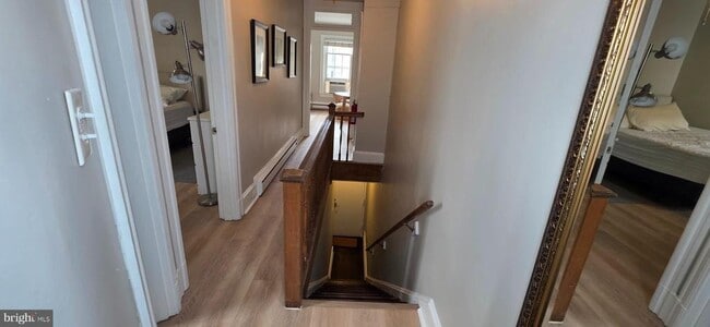 Building Photo - 1211 33rd St NW