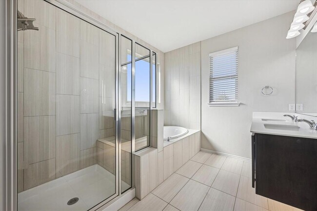 Building Photo - 1036 Chad Lp