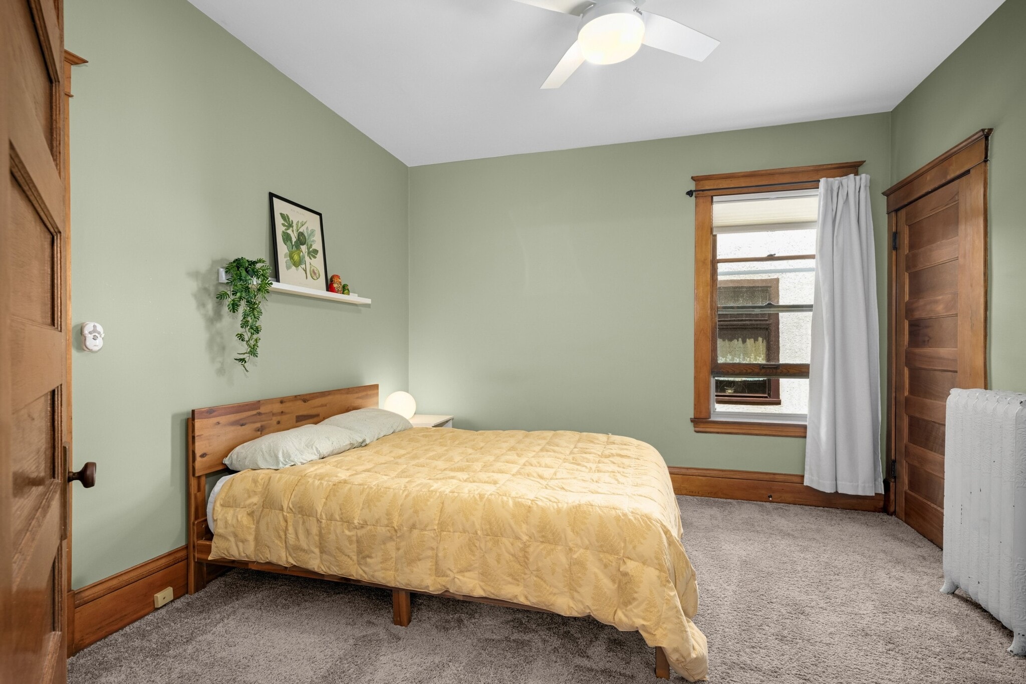 bedroom 1 - 2220 26th Ave S