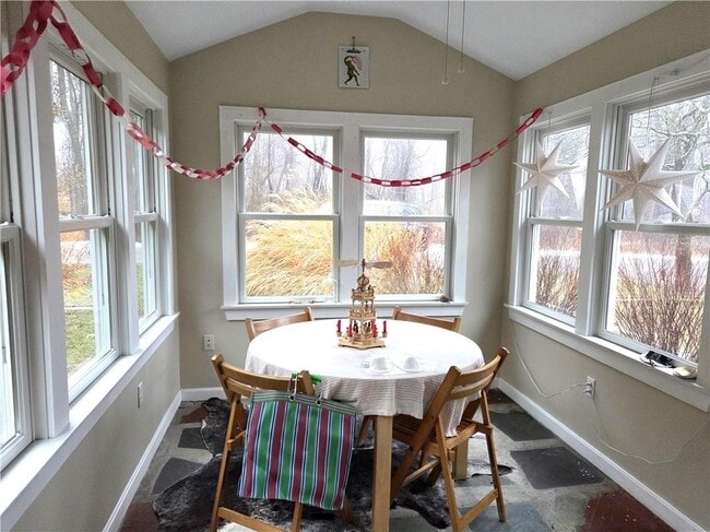 Building Photo - 78 Nautilus St