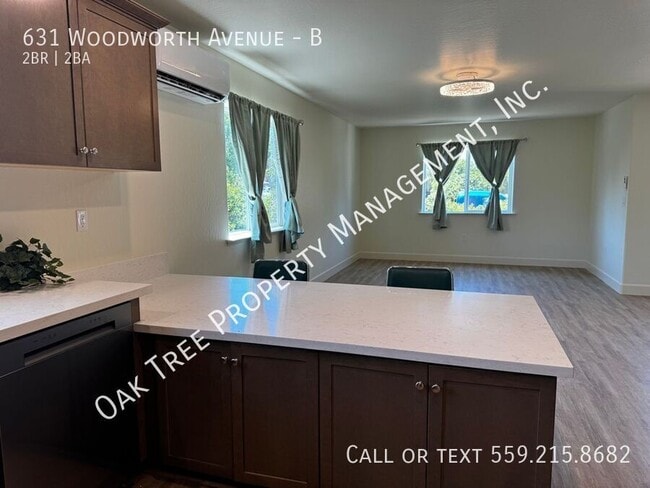 Building Photo - 631 Woodworth Ave