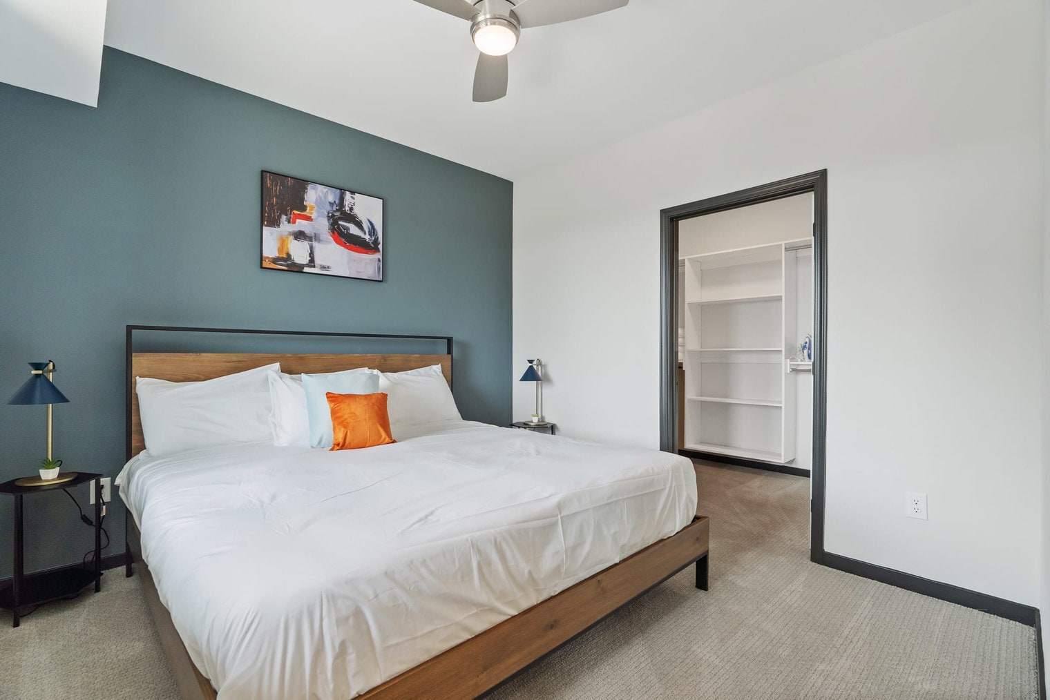 Building Photo - 423 E Michigan St