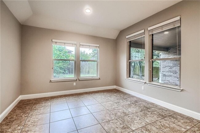 Building Photo - 8700 Evelina Trail