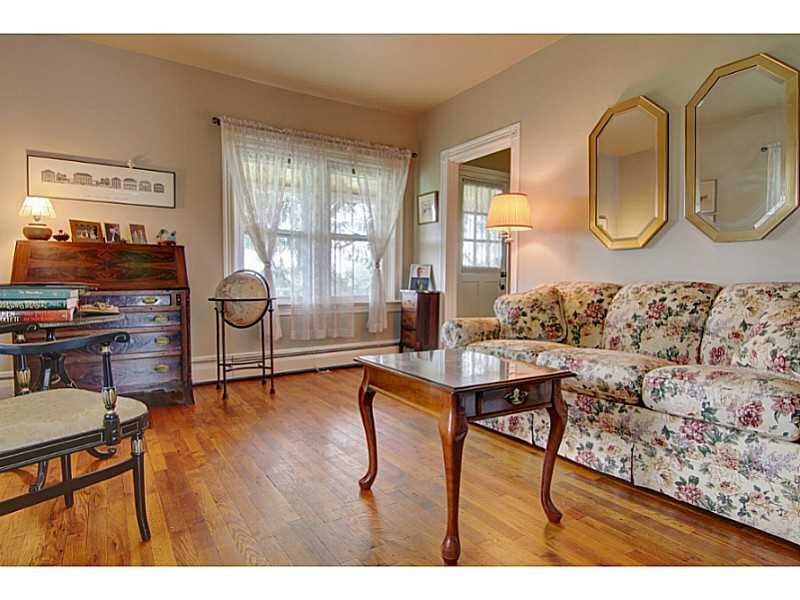 Building Photo - 43 Serpentine Rd