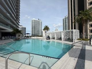 Building Photo - 275 1st Ave S