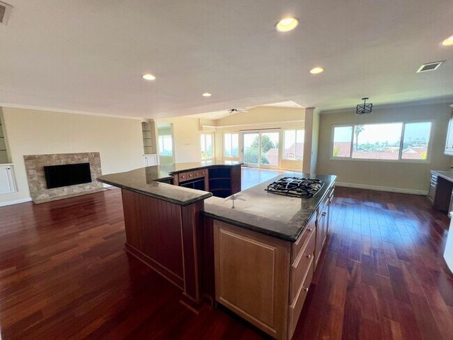 Building Photo - Beautiful 4-Bedroom Home with Modern Upgra...