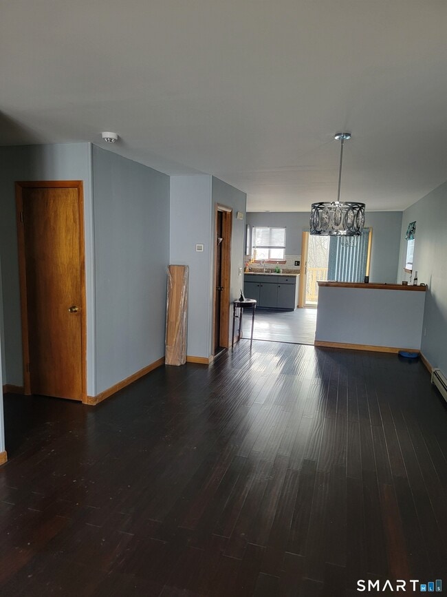 Building Photo - 235 High Ridge Dr