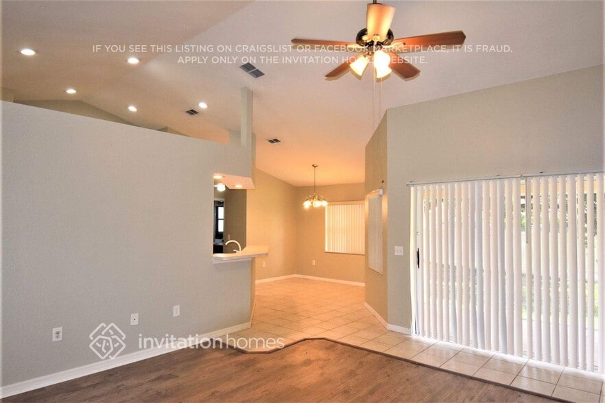 Building Photo - 2541 Pine Valley Dr