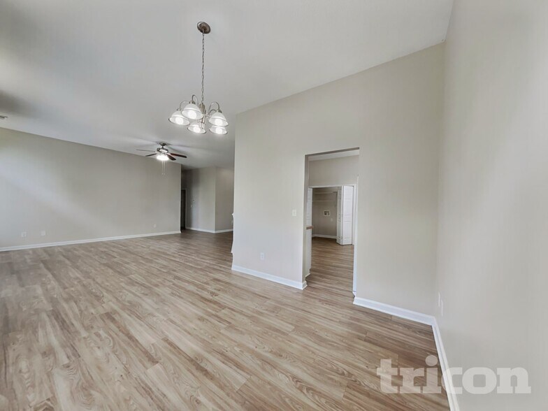 Building Photo - 47 McDonald St NW