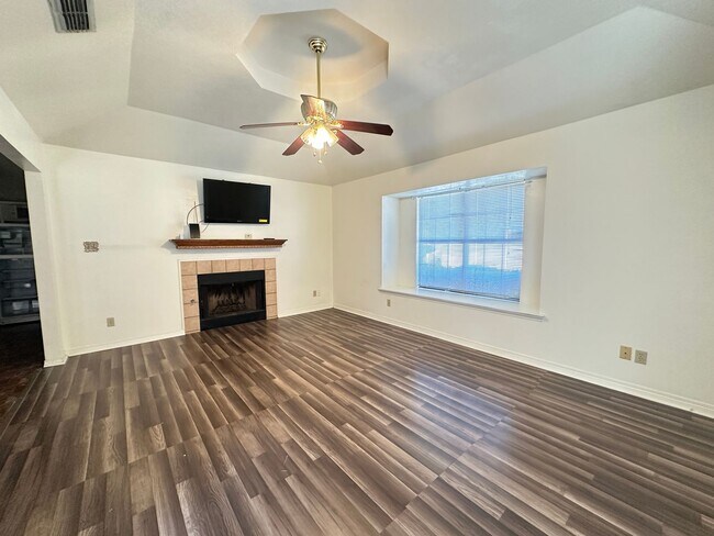 Building Photo - 9106 Bushnell Ln